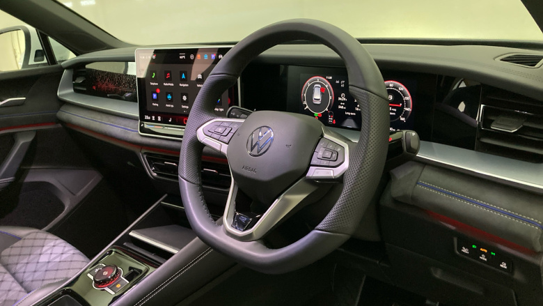 Volkswagen Tayron 2.0 TDI R-Line 5dr DSG7 [7 Seat] Diesel Estate